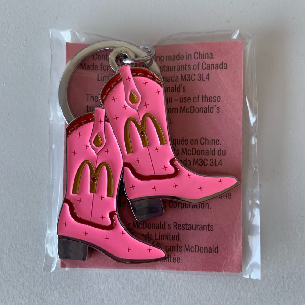 McDonald’s Shania Twain Boots Keychain Canada Exclusive NEW and SEALED!